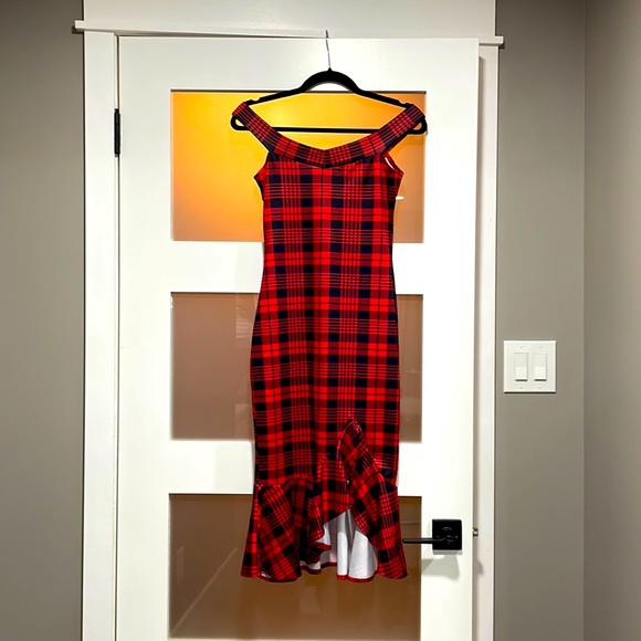 Plaid Off Shoulder Ruffle Hem Slit Dress - Picture 4 of 4